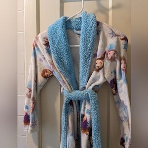 Frozen Cozy Robe
